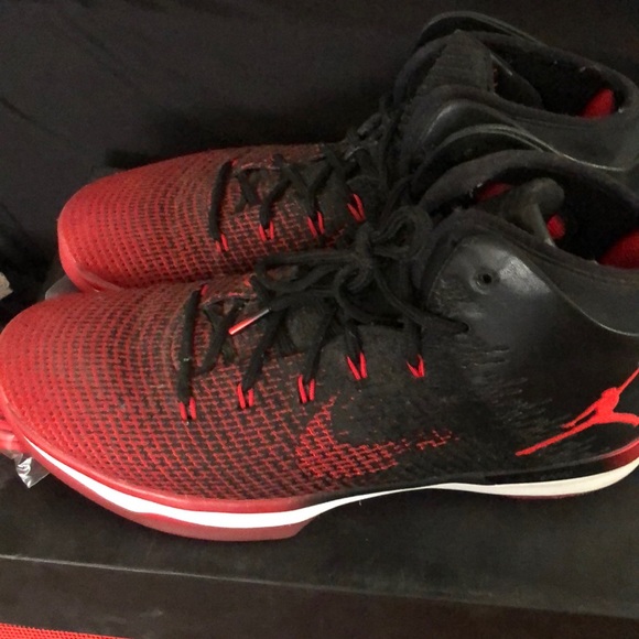 Men’s Jordan’s - Picture 3 of 8